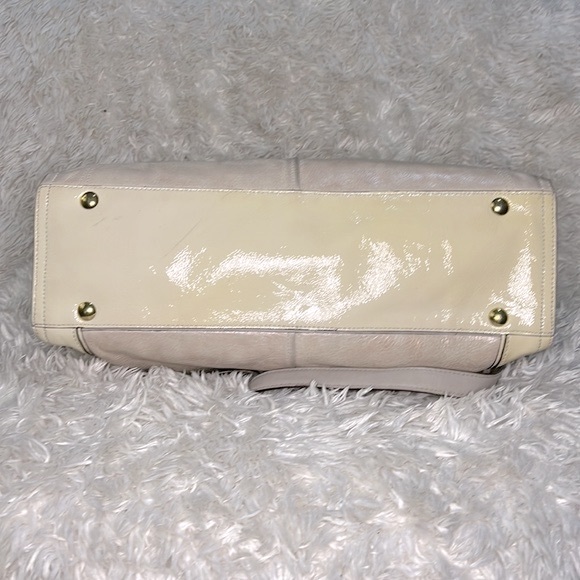 COACH Authentic 16298 - Picture 4 of 17